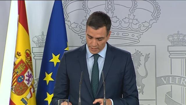 Sánchez traslada su &quot;cariño&quot; y su &quot;solidaridad&quot; a los padres de Julen