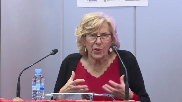 Carmena llama a &quot;acabar con la permisibilidad del insulto&quot;
