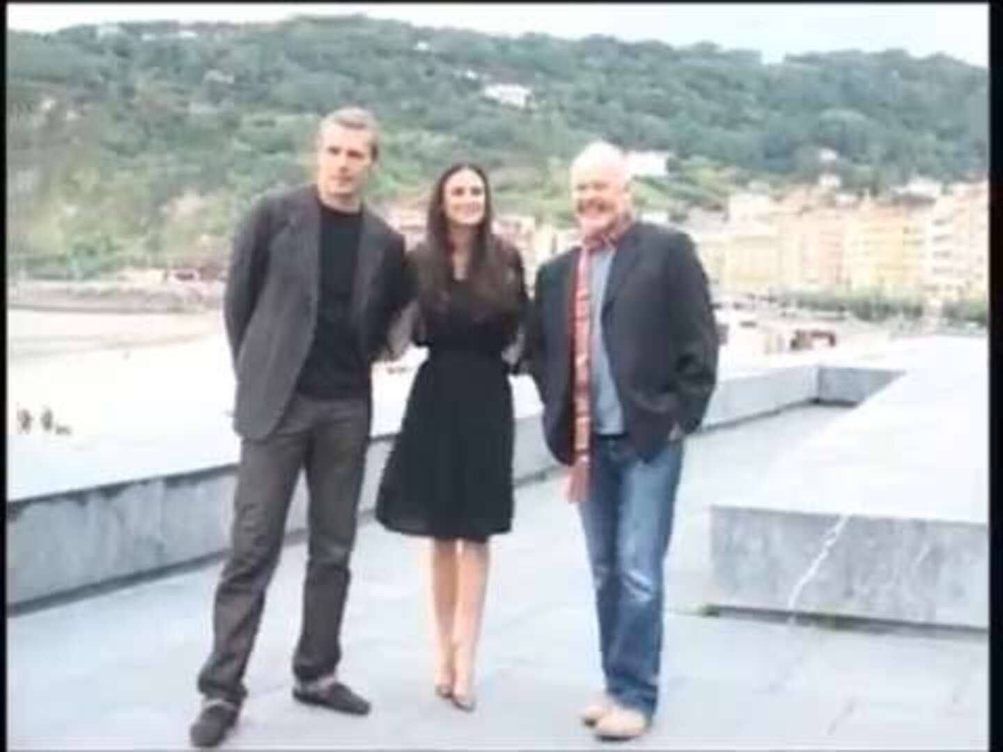 Ashton Kutcher y Demi Moore siguen luciendo sus anillos de casados