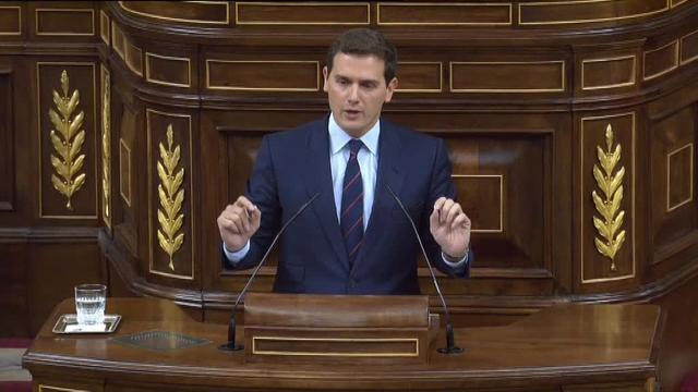 Rivera ironiza sobre las misivas &quot;demoledoras&quot; que ha enviado el Gobierno a Cataluña