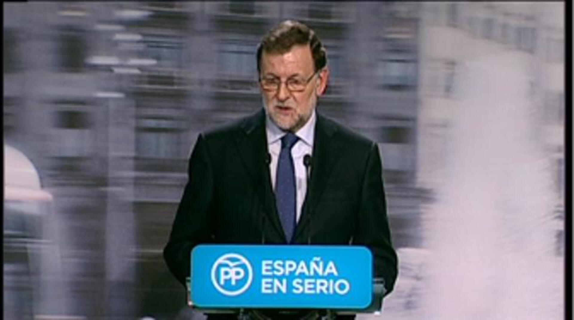 El presidente del Gobierno, Mariano Rajoy, durante la rueda de prensa que ha ofrecido esta tarde en la sede nacional del PP