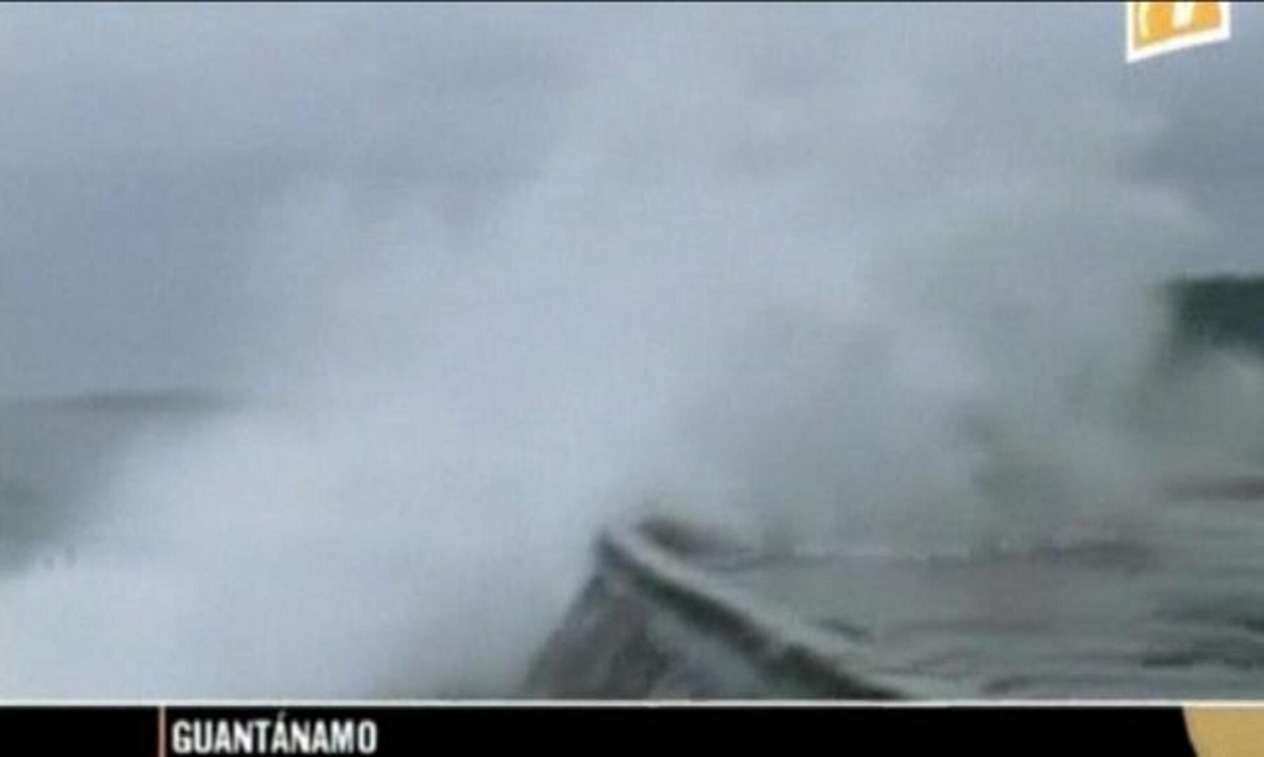 Tres muertos y 37.000 evacuados por el huracán «Irene» en República Dominicana