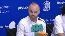 Ramos e Iniesta colaboran con una iniciativa solidaria