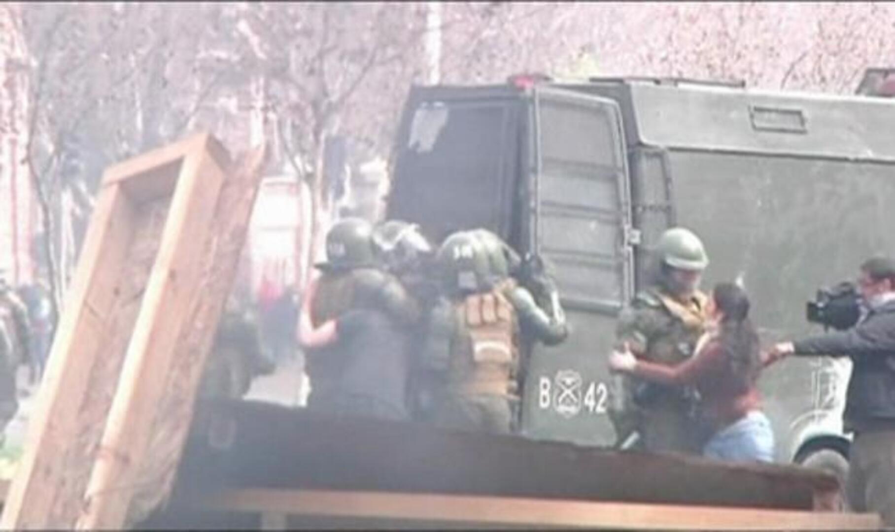 200 detenidos en una nueva manifestación de estudiantes en Chile