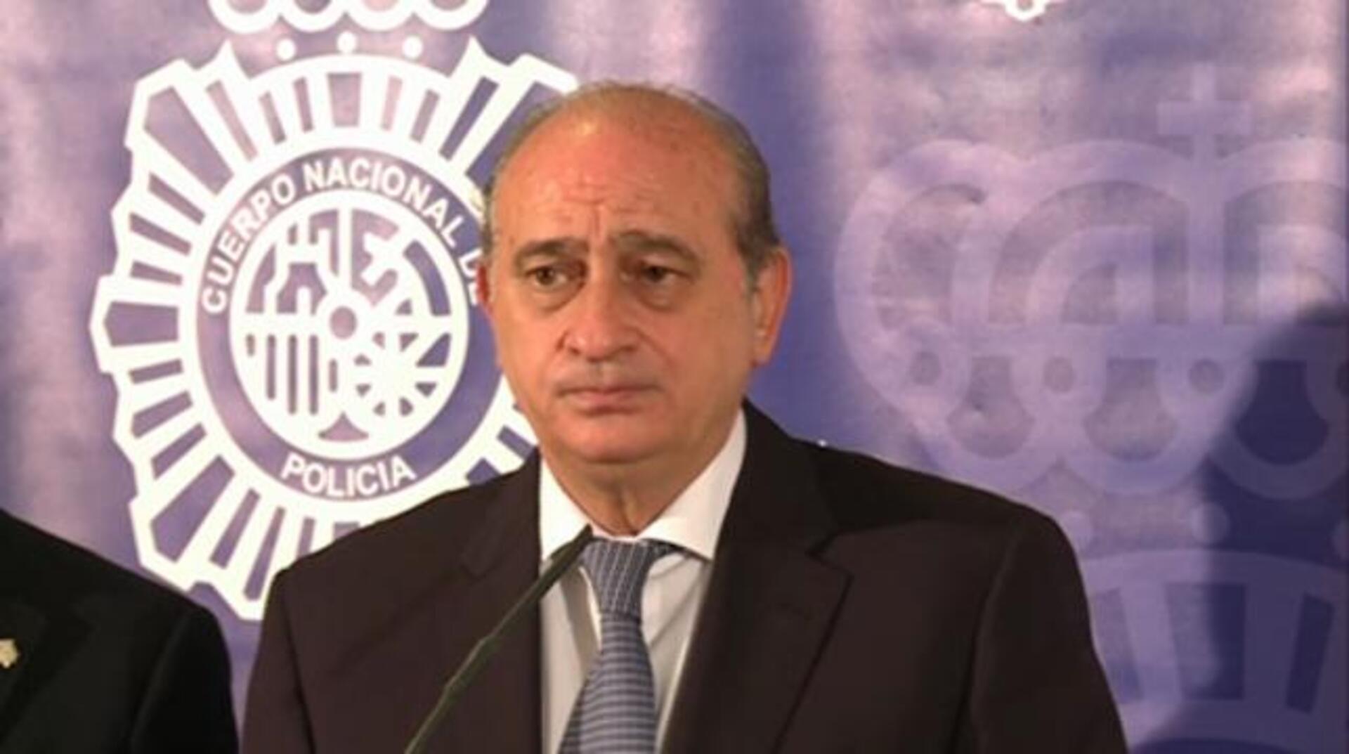 Fernández Díaz: «Cada vez hay menos peces en la pecera»