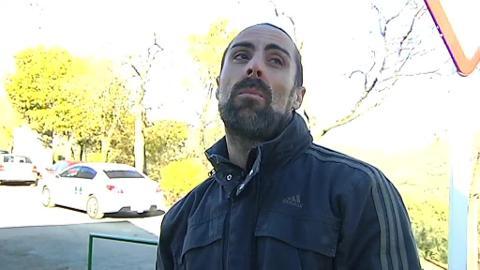 Interior de la cochera donde tres inmigrantes de Senegal y Malí, han muerto como consecuencia de un incendio.