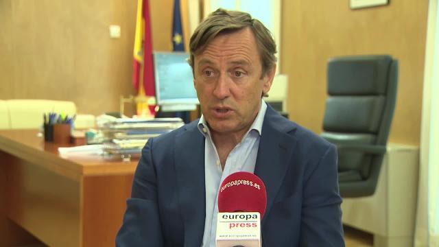 De izquierda a derecha, Oriol Junqueras, Puigdemont y el conseller Jordi Turull