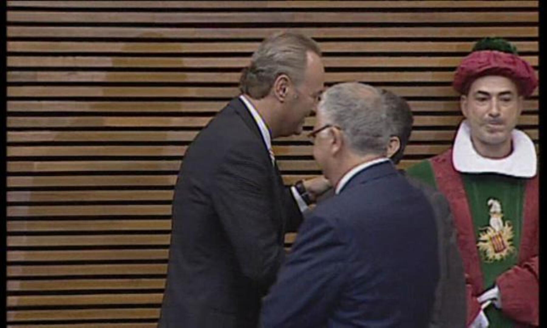 Alberto Fabra se compromete a un proyecto «lleno de consensos»