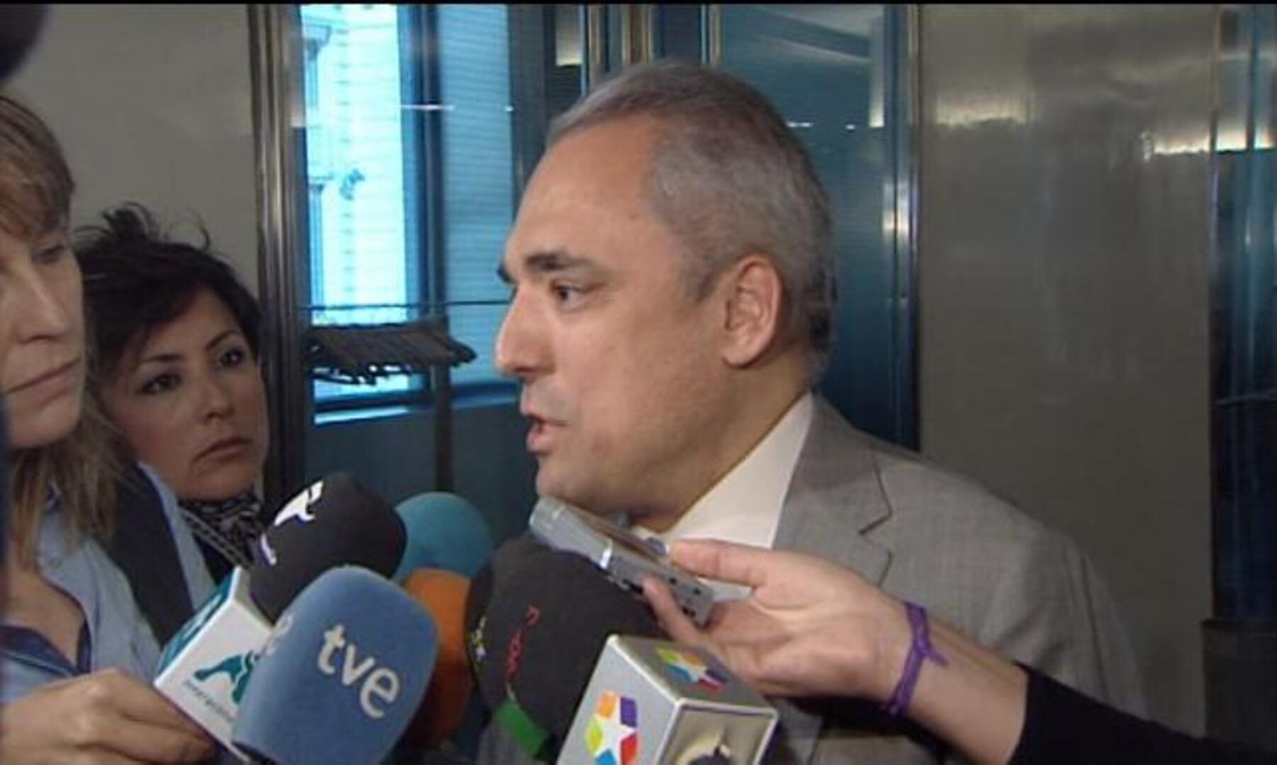 El Grupo Parlamentario Socialista no quiere primarias y reclama consenso