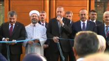Erdogan inaugura en Colonia la mayor mezquita de Alemania