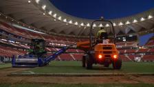 El Atlético cambia el césped del Wanda Metropolitano