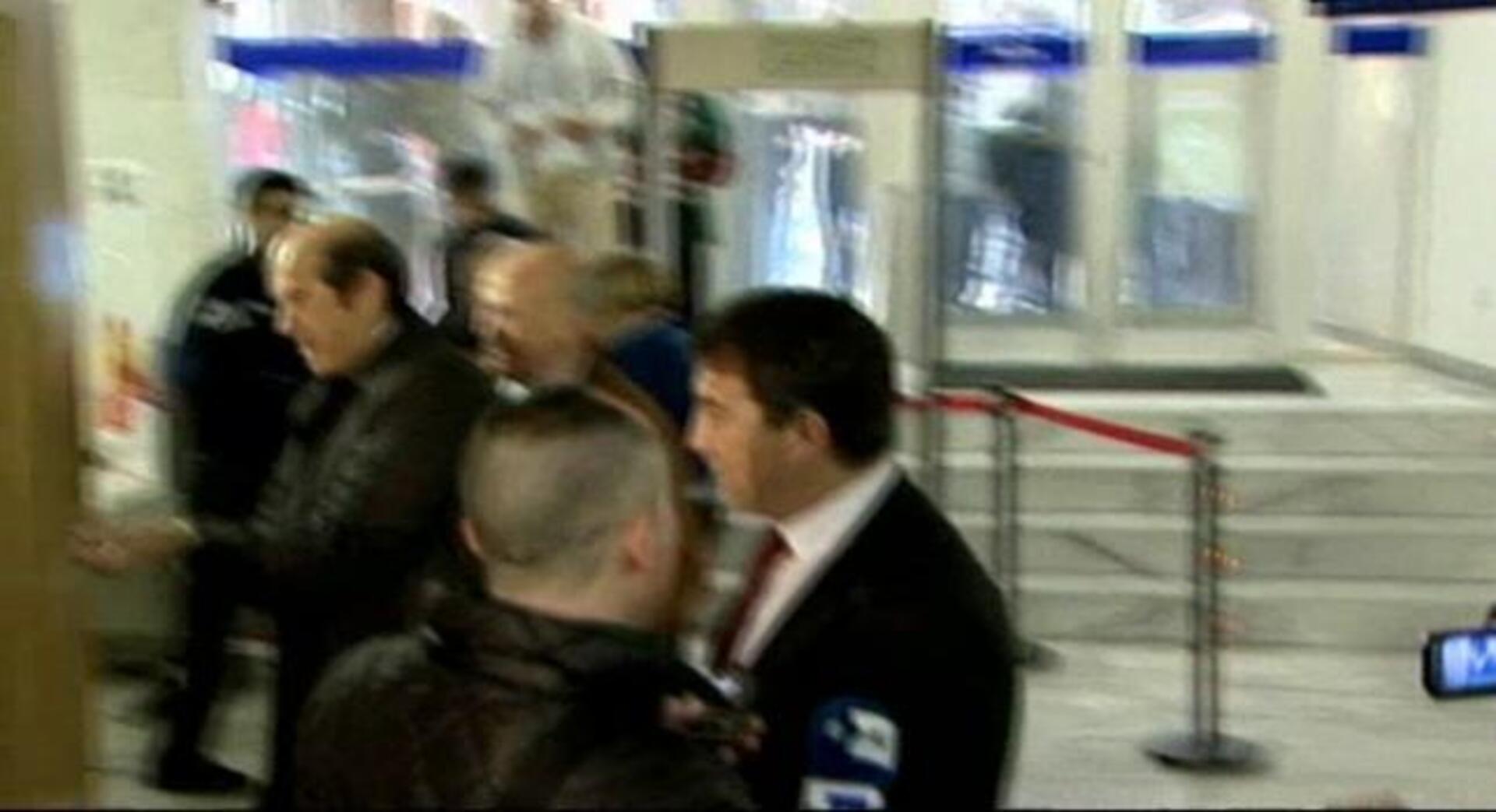 Villa, de los tribunales al césped