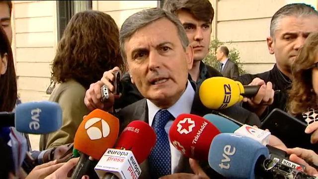 Pedro Saura: &quot;Es lamentable y un escándalo que se utilice a los pensionistas como mercancía&quot;