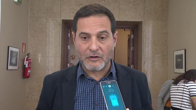 Vendrell tacha al Gobierno de &quot;falta de valentía&quot;