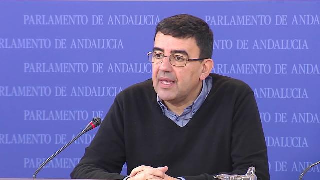 PSOE-A defiende diálogo en el marco de la Constitución