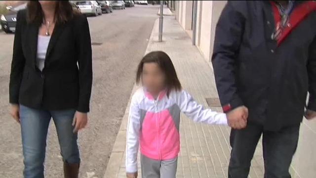 Vídeo: El padre de Nadia permanece en prisión