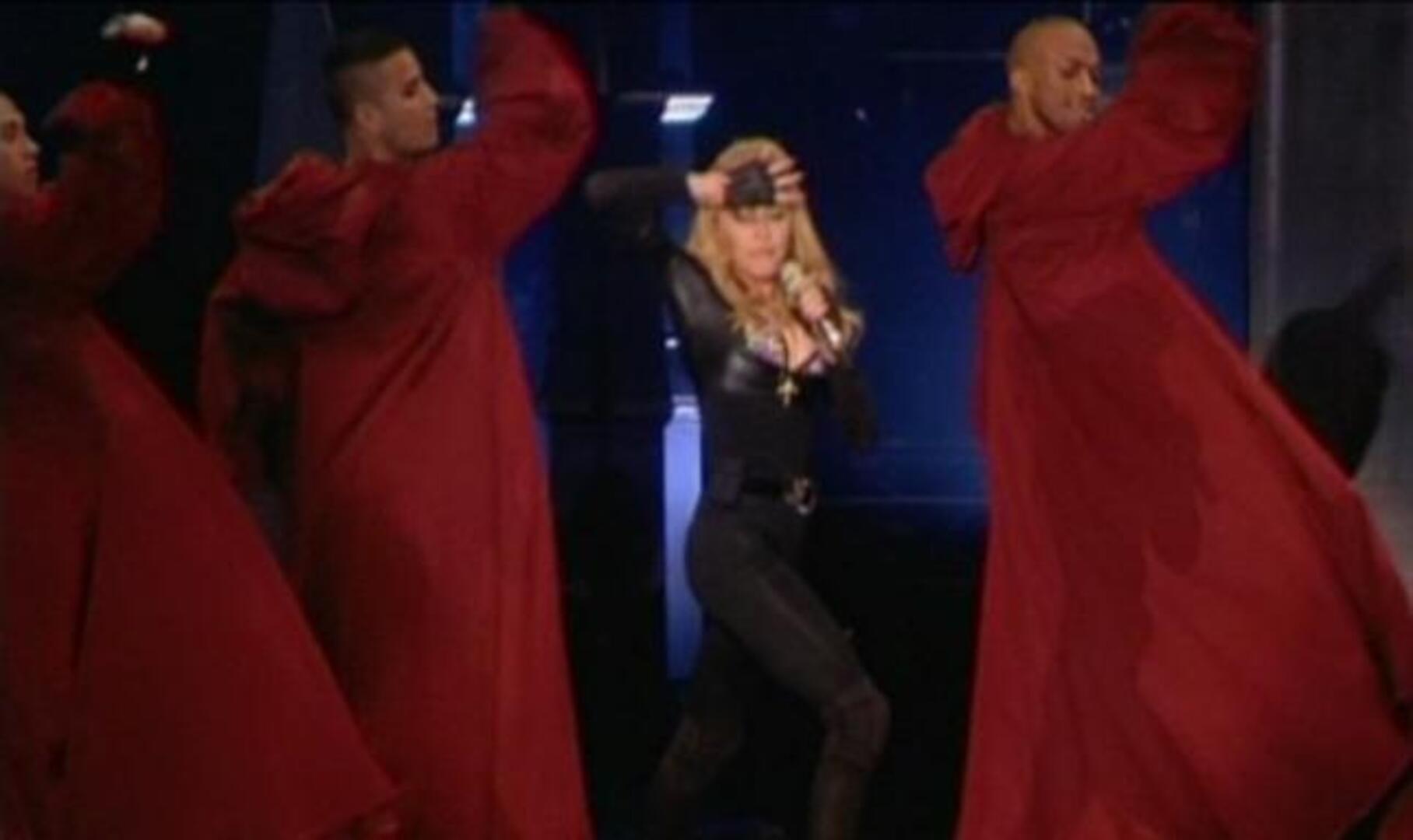 Y Madonna se hizo carne en el Sant Jordi