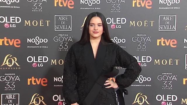 Rosalía revoluciona los Goya con su versión de &#039;Me quedo contigo&#039;