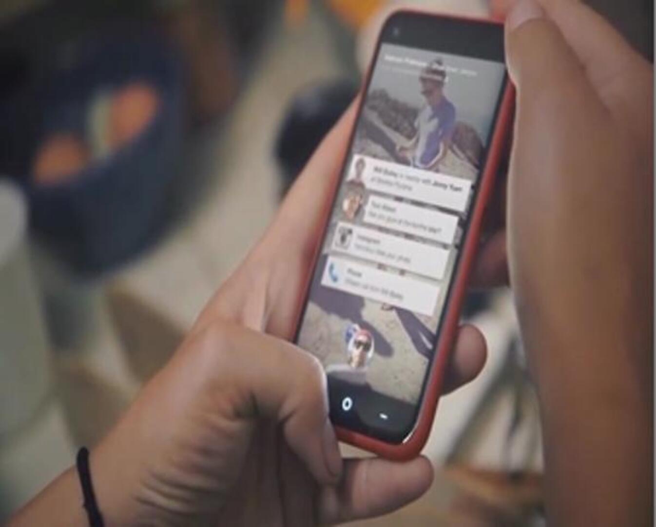 El doctor Eduard Estivill, autor de «Duérmete niño», durante la presentación de su famoso método aplicado a los adultos, y donde ha dado una clase práctica para combatir el insomnio