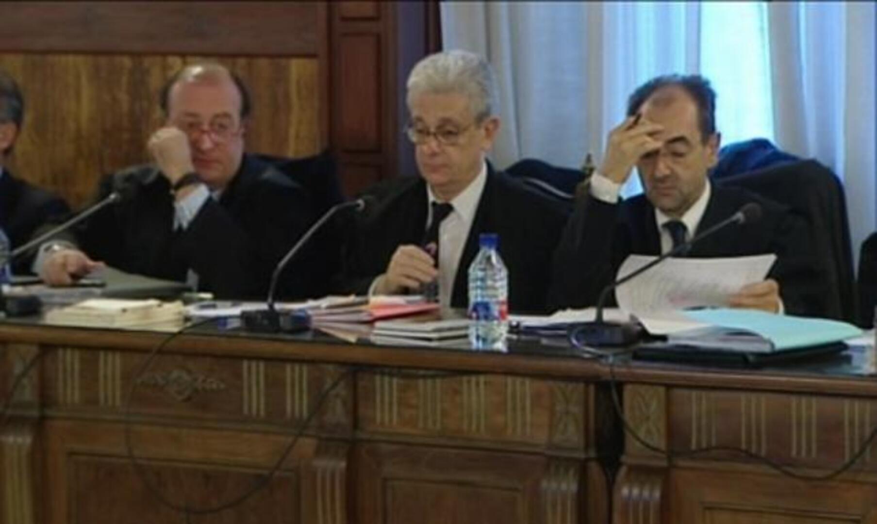 Las frases que ha escuchado esta mañana el jurado en la vista de los trajes