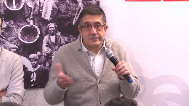 Patxi López defiende el &quot;diálogo y firmeza&quot; en Catalunya