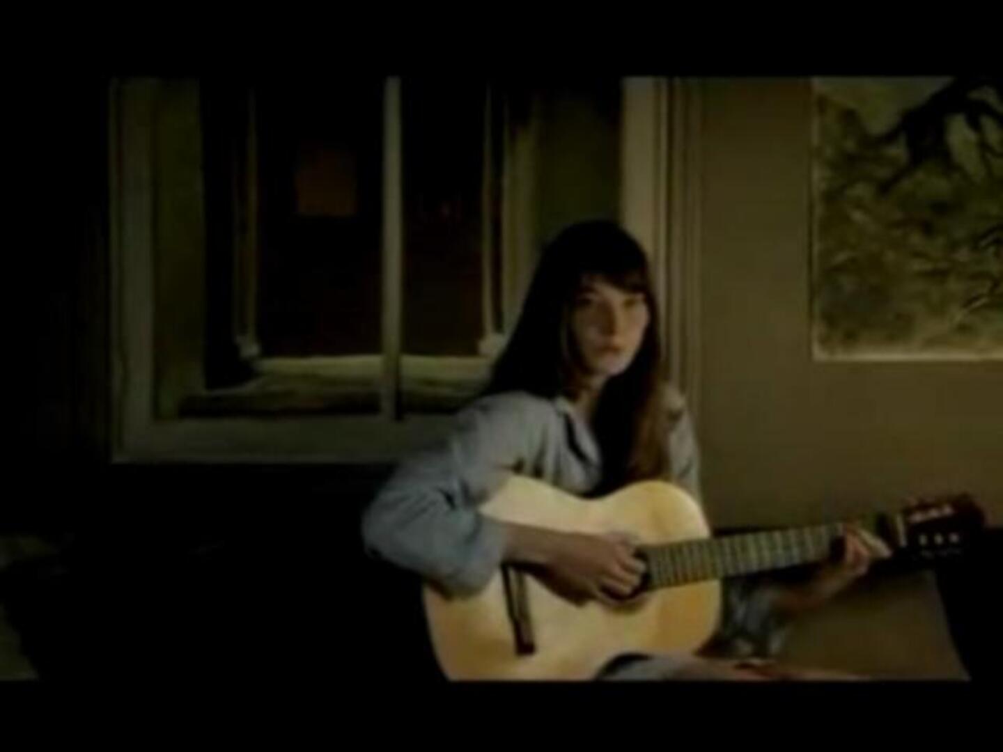 Carla Bruni podría estar embarazada de su tercer hijo a los 44 años