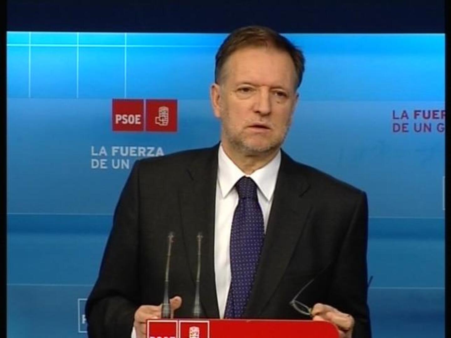 López Aguilar: «Cuando Zapatero hable, lo haremos los demás, no solo dos o tres»