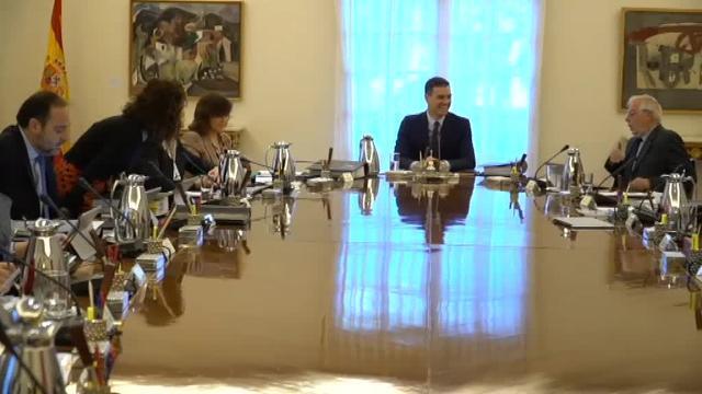 Los Franco tachan de &quot;ilegal&quot; el traslado de Franco a El Pardo