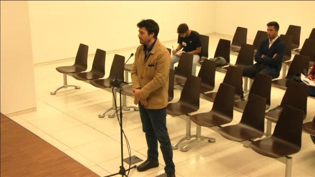 &quot;El estafador del amor&quot; otra vez ante el juez