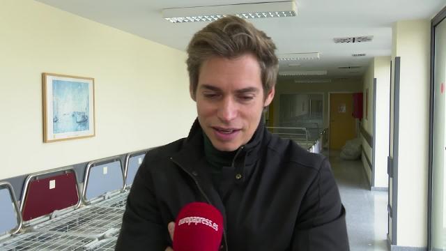 Carlos Baute niega que esté esperando su tercer hijo