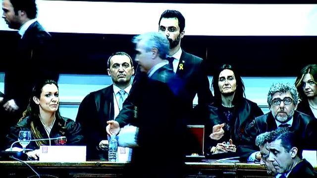 Catalá: &quot;Creo que el señor Torrent se ha equivocado de discurso y de formas&quot;