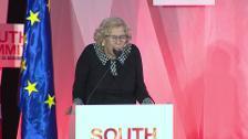 Carmena: "Las mujeres tenemos mucho que aportar al mundo tecnológico"