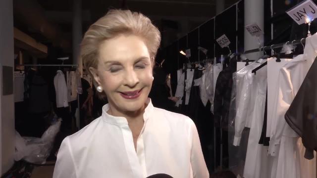 Vídeo: Carolina Herrera presenta en Nueva York su colección Otoño 201