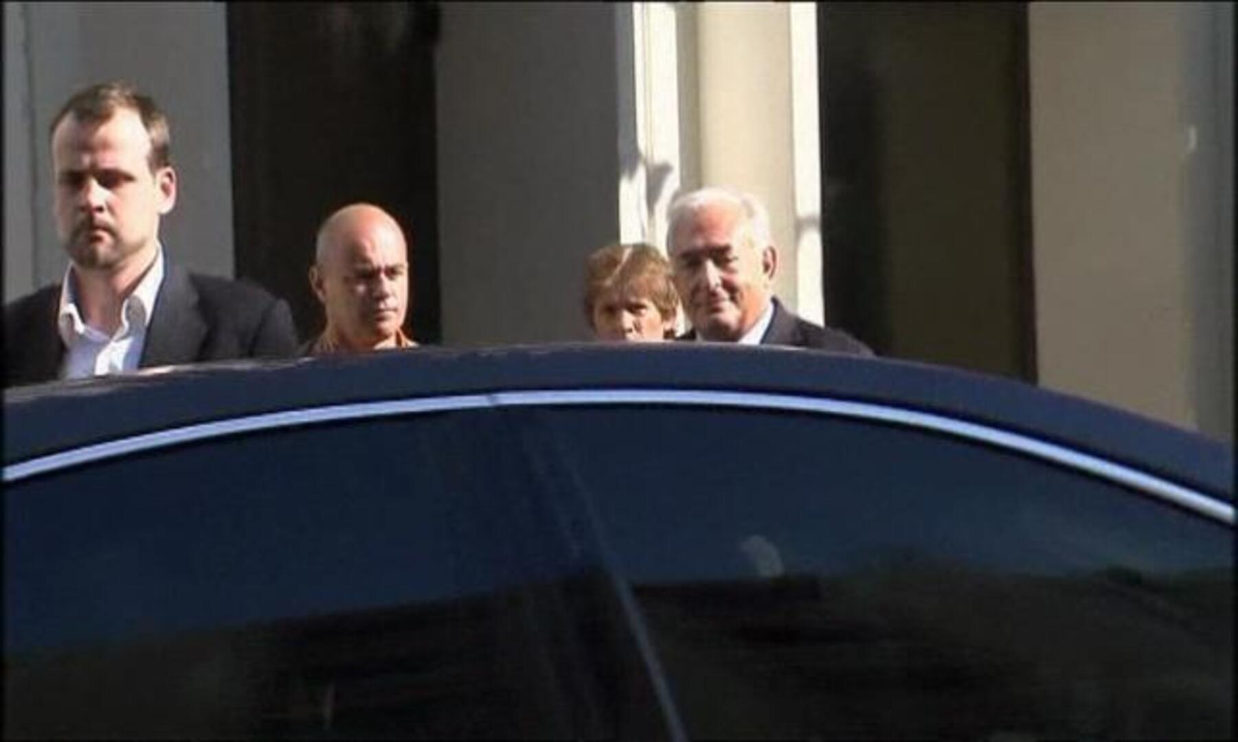 La Fiscalía francesa archiva la denuncia de violación contra Strauss-Kahn