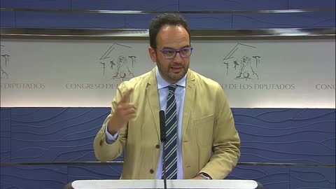 Ana Pastor acompaña al Rey, en la apertura del año judicial | Vídeo: Comparecencia de Hernando del martes