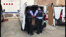 Un hombre es detenido en Barcelona por robar cerca de 5.000 mochilas escolares