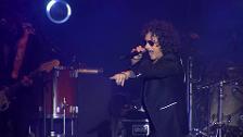 La música de Bunbury despide el festival 'Gigante'