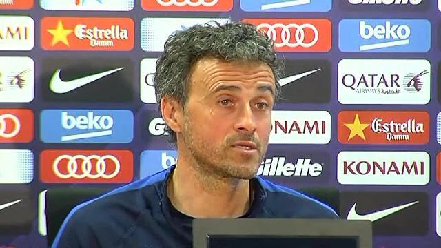 Luis Enrique y Juan Carlos Unzué durante el entrenamiento matinal del Barcelona