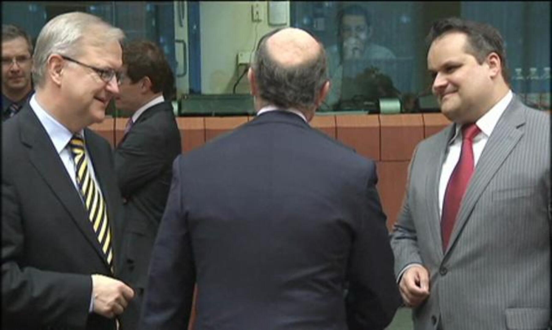 Juncker da por supuesto que España cumplirá el objetivo de déficit en 2013