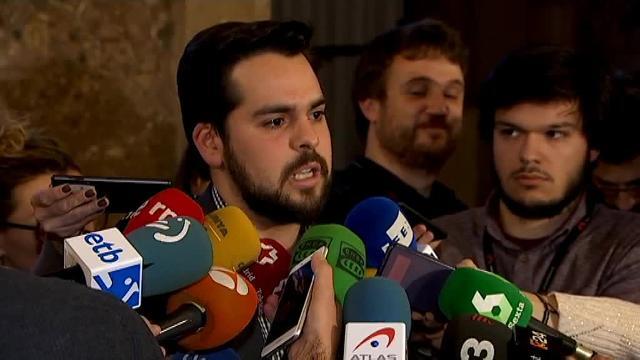 Ciutadans muestra preocupación y el PSC sospecha de una teleinvestidura tras la reunión de la Mesa del Parlament