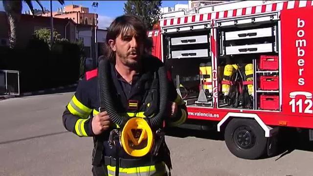 Los mineros llevan equipos de ventilación especializados para garantizar el oxígeno mientras trabajan