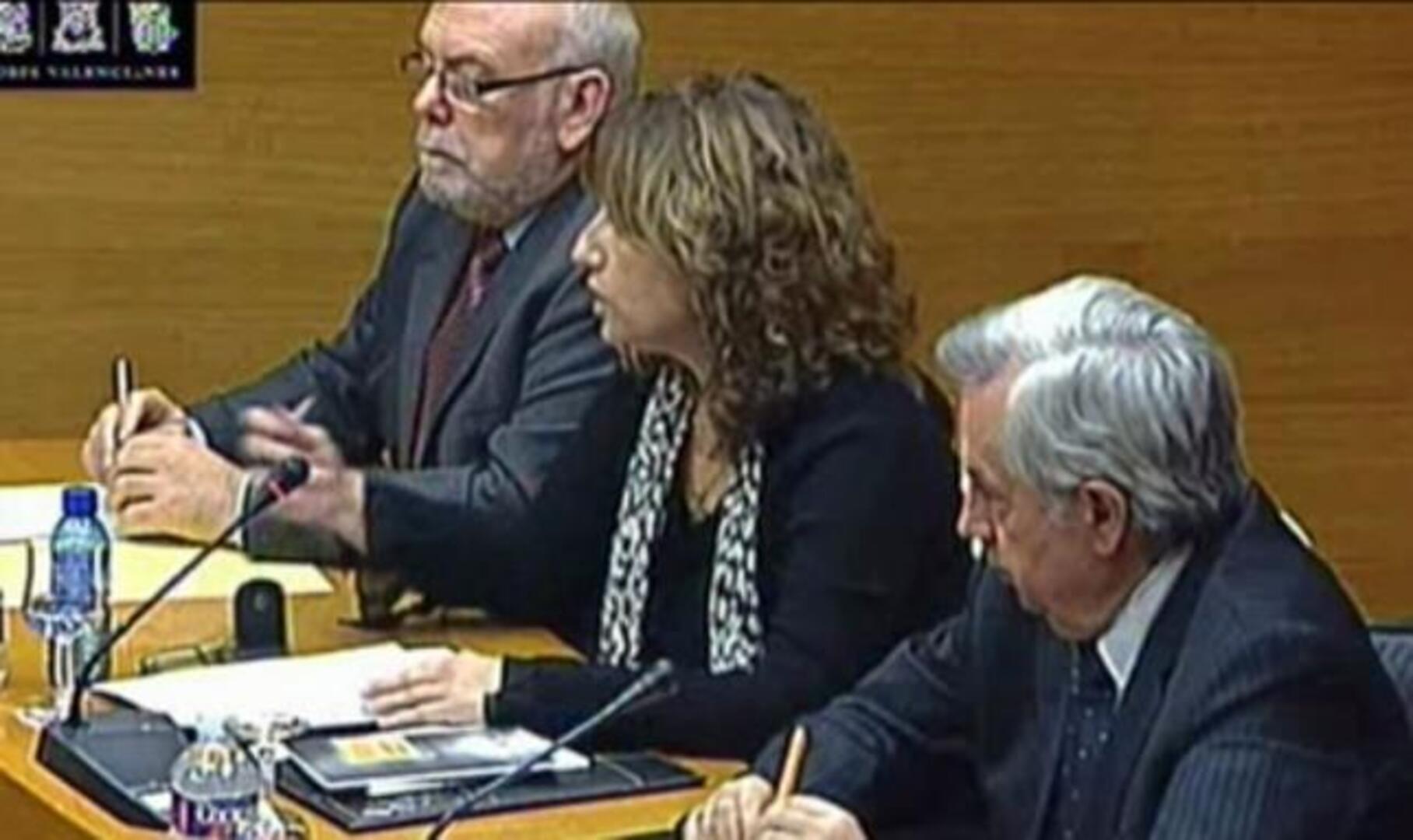 Una exconsejera de la CAM: «Yo solo entiendo de la economía de mi casa»