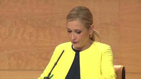 Varios coches circuilan por la M-30 durante el episodio de contaminación