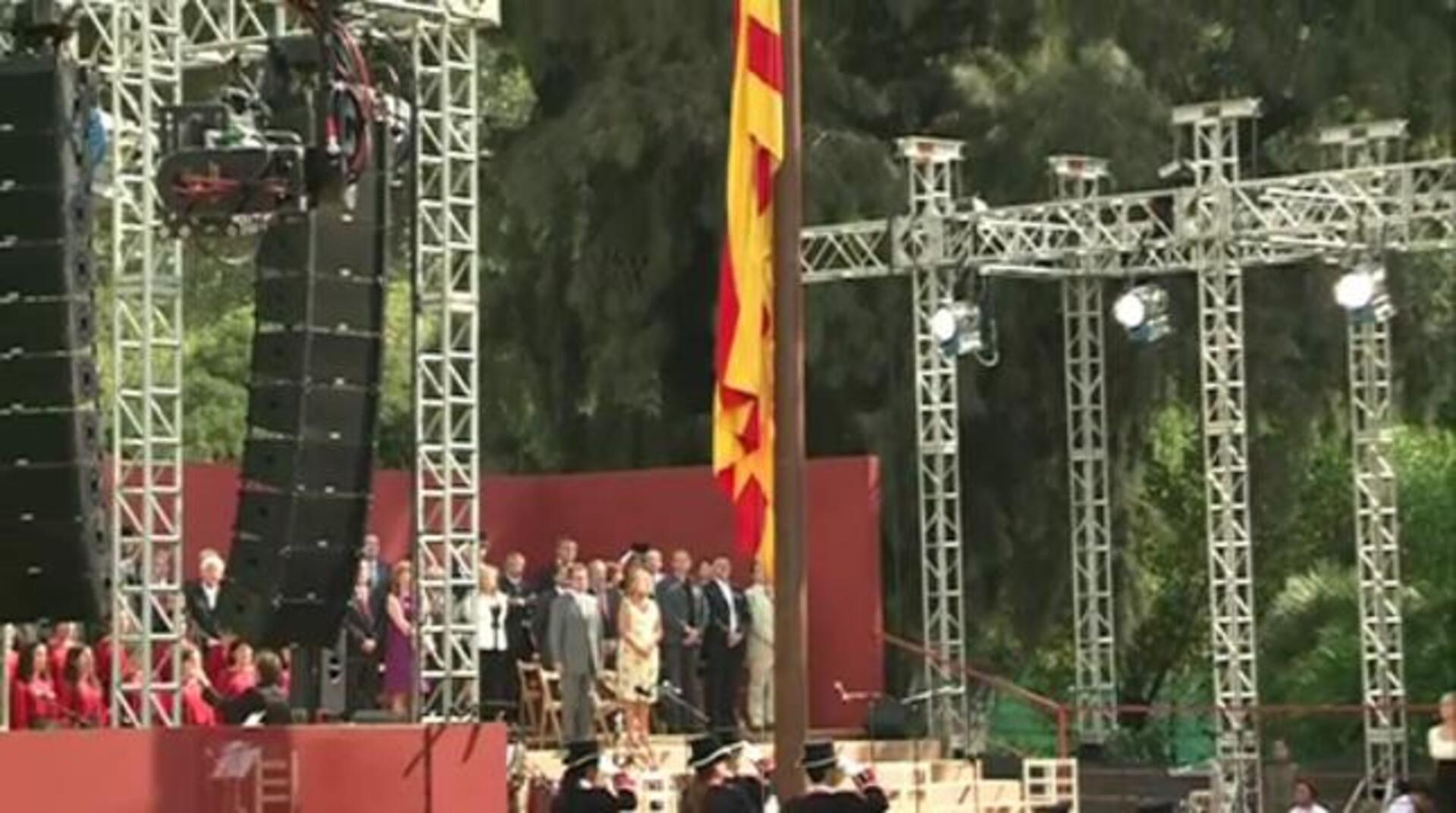 «Los catalanes deben dejar de ser imbéciles»