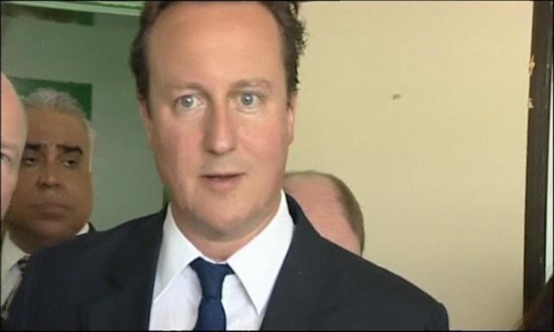 Cameron y Sarkozy llegan a Trípoli: «Gadafi debe ser detenido»