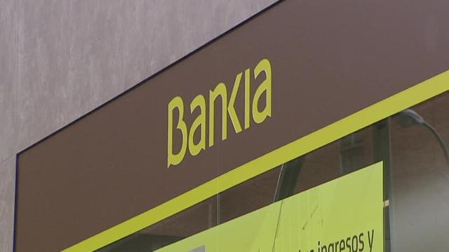 Vídeo: Bankia devolverá el dinero cobrado por las cláusulas suelo a 60 mil clientes