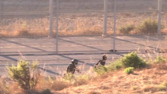 Violento asalto a la frontera de Ceuta