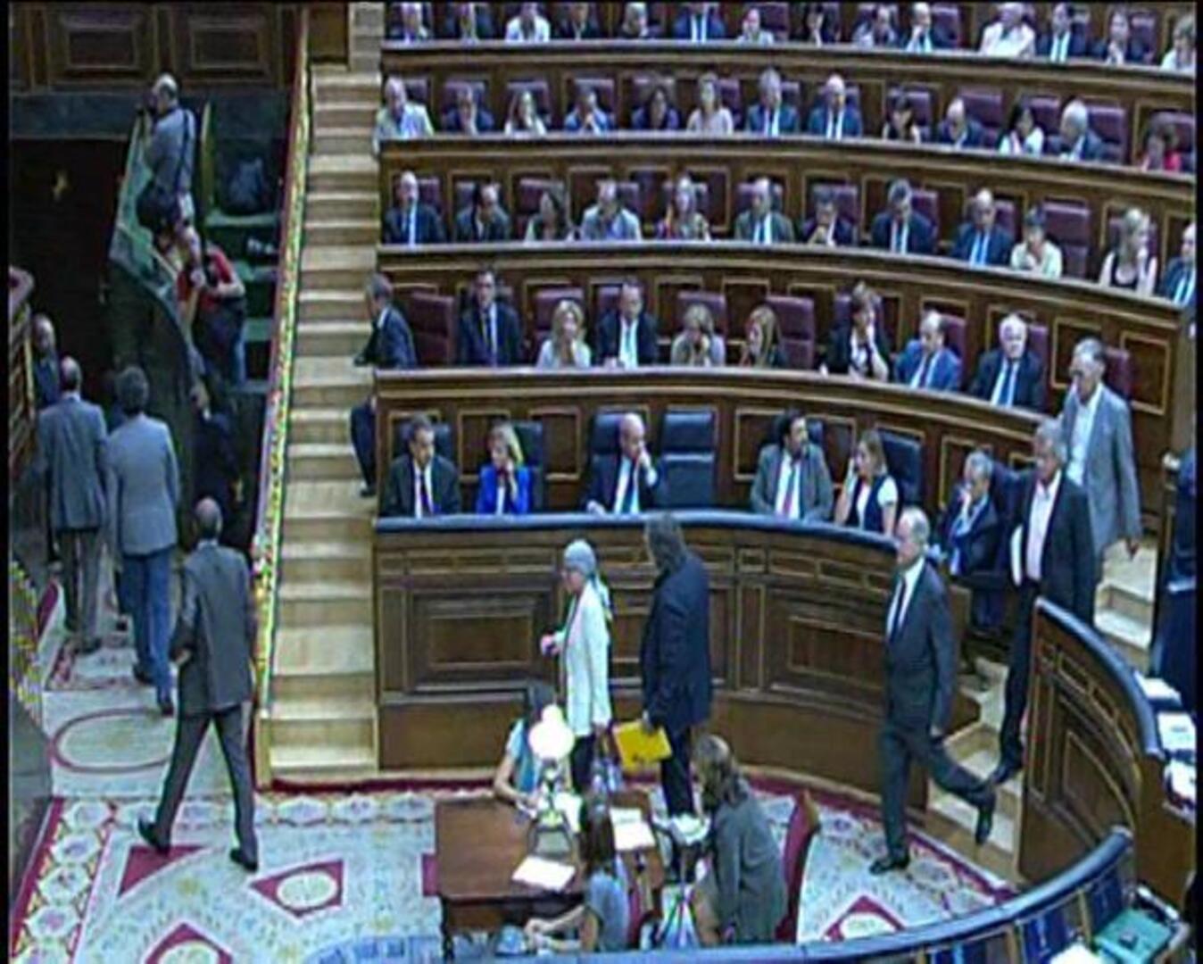 Llamazares frustra el acuerdo con CiU y se rebela en el Congreso