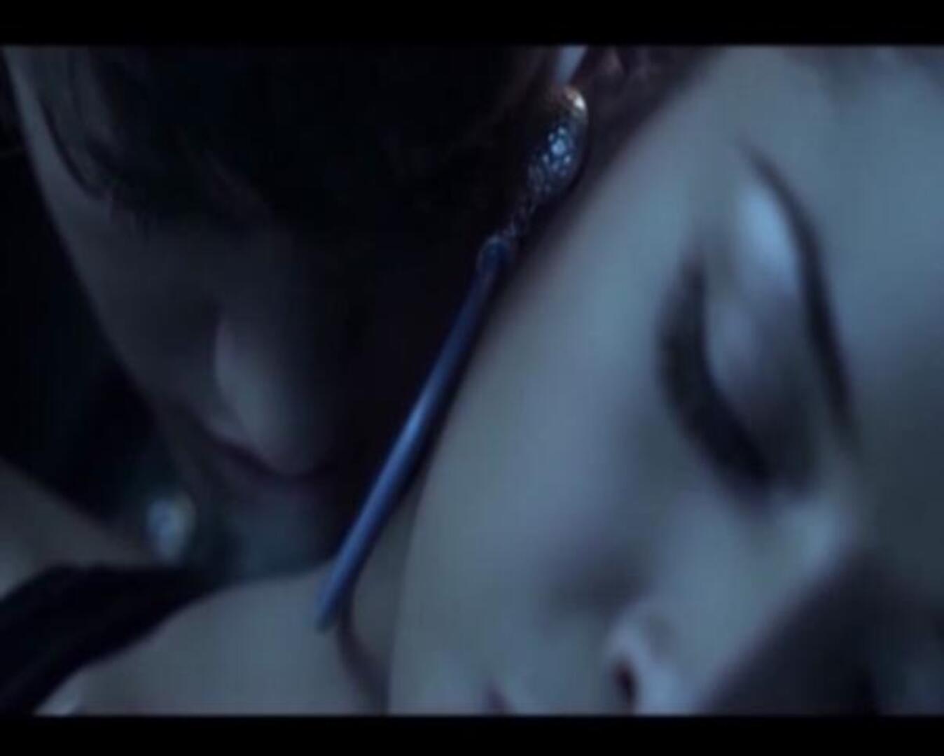 Bar Refaeli coquetea con Justin Bieber