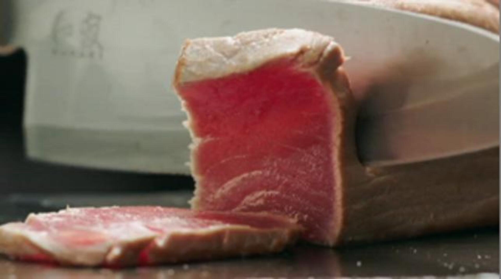 lLa web está desarrollada en ocho idiomas diferentes, entre ellos el chino y el japonés